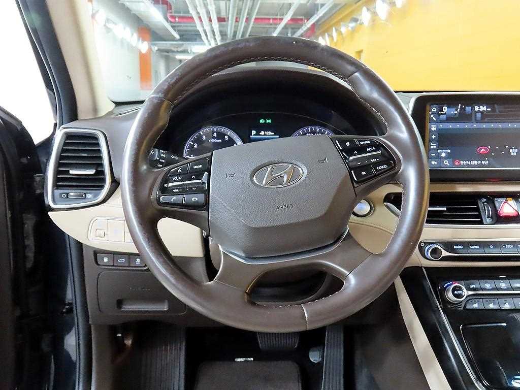 HYUNDAI Grandeur - Vista 6