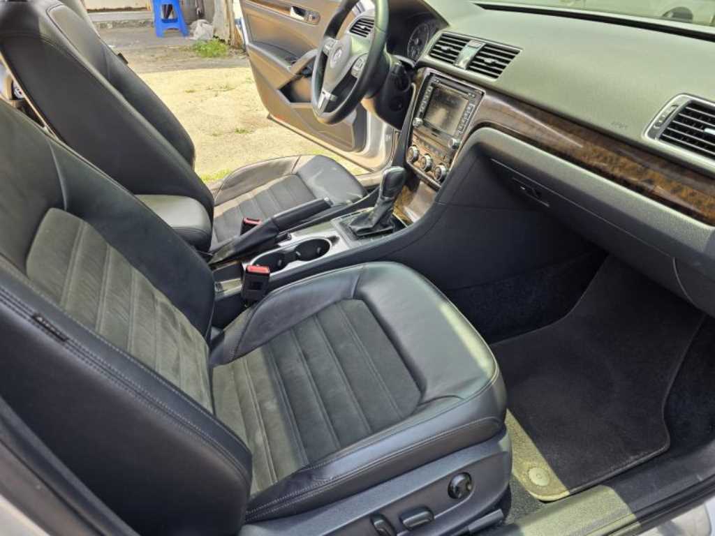 Volkswagen Passat 2014 Plateado - Importación desde Corea - HF Imports Iquique - Foto 19