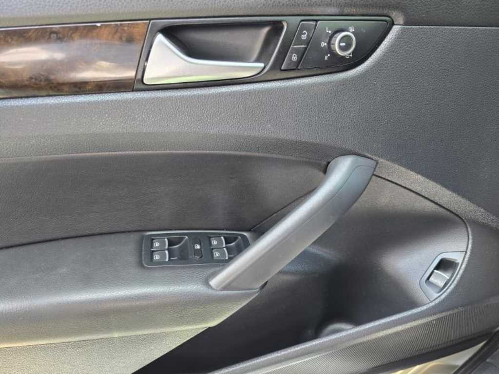 Volkswagen Passat 2014 Plateado - Importación desde Corea - HF Imports Iquique - Foto 20