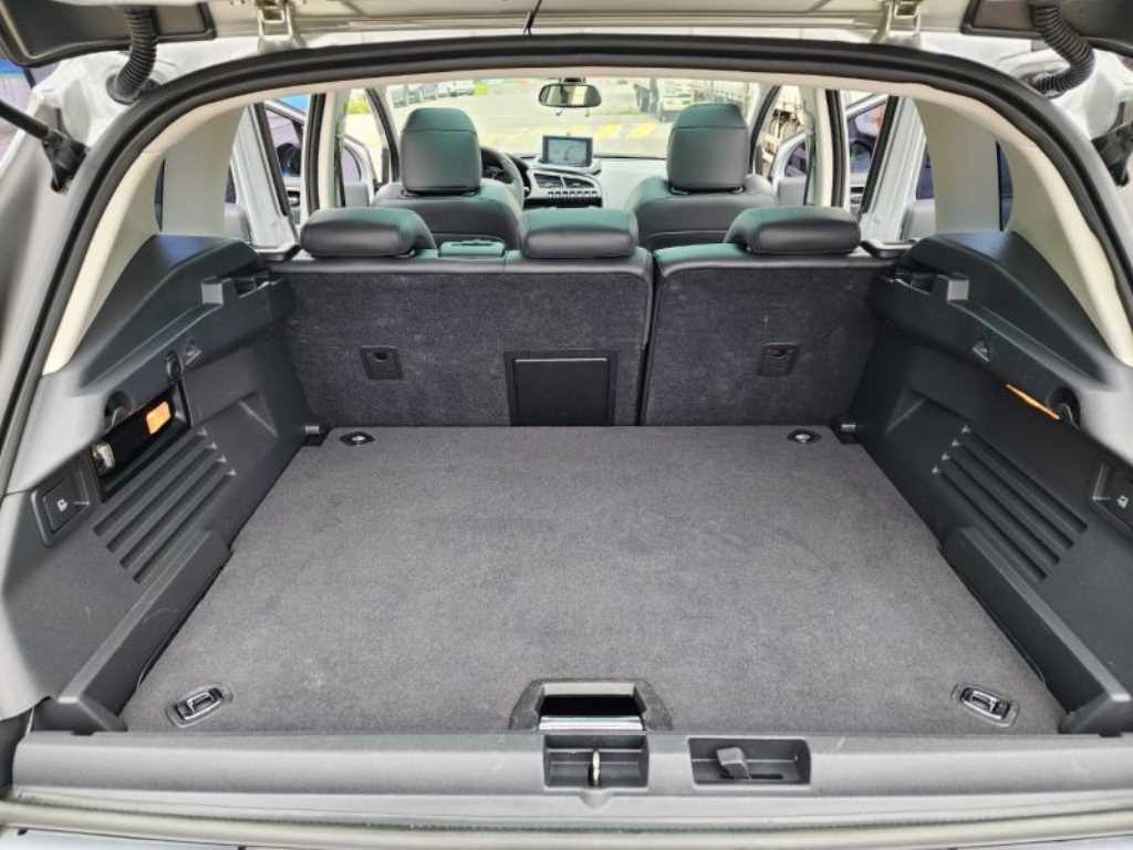 Peugeot 3008 - Vista 8