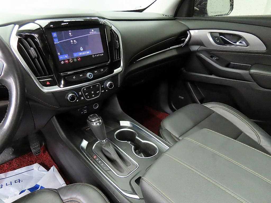 Chevrolet Travers 2020 Azul - Importación desde Corea - HF Imports Iquique - Foto 13