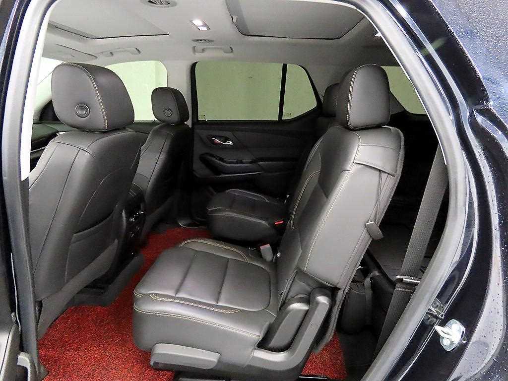 Chevrolet Travers - Vista 6