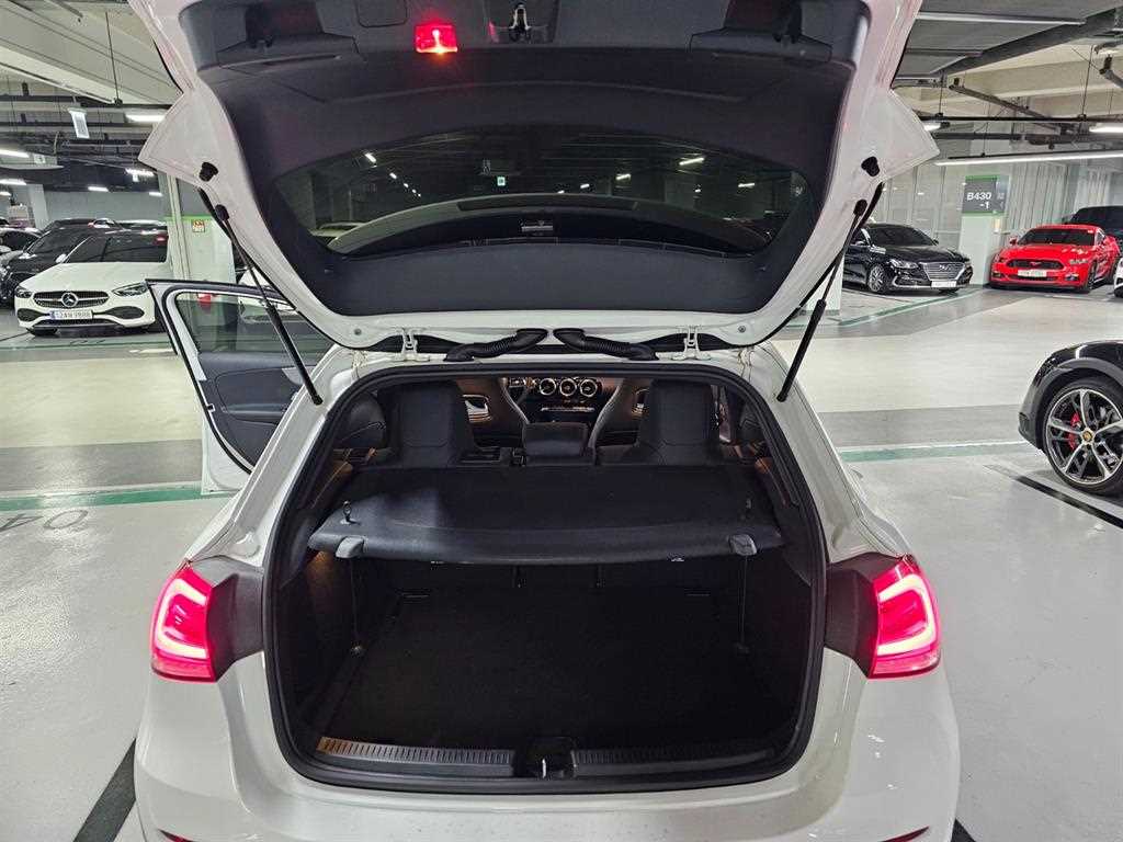 Mercedes Benz A Class 2020 Blanco - Importación desde Corea - HF Imports Iquique - Foto 17