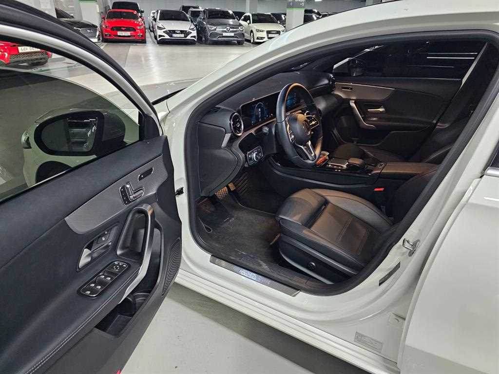 Mercedes Benz A Class - Vista 5