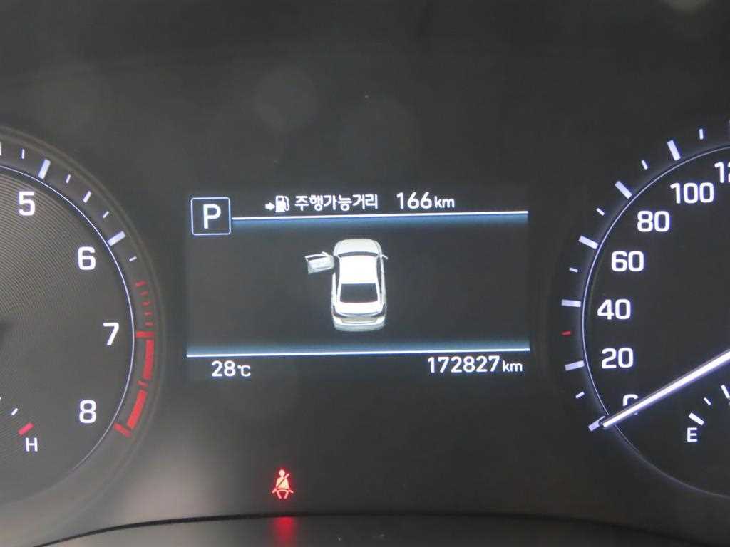 Genesis G80 - Vista 6