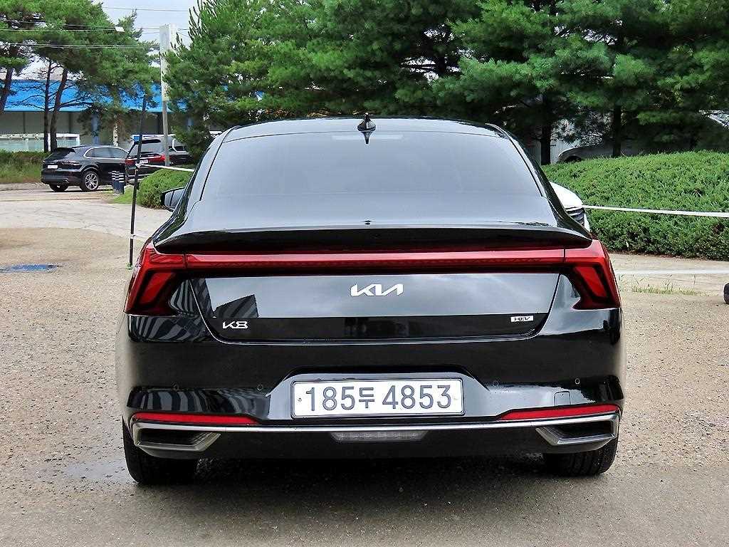 KIA K8 - Vista 4
