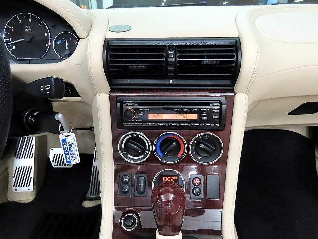 BMW Z3 2001 Gris - Importación desde Corea - HF Imports Iquique - Foto 14