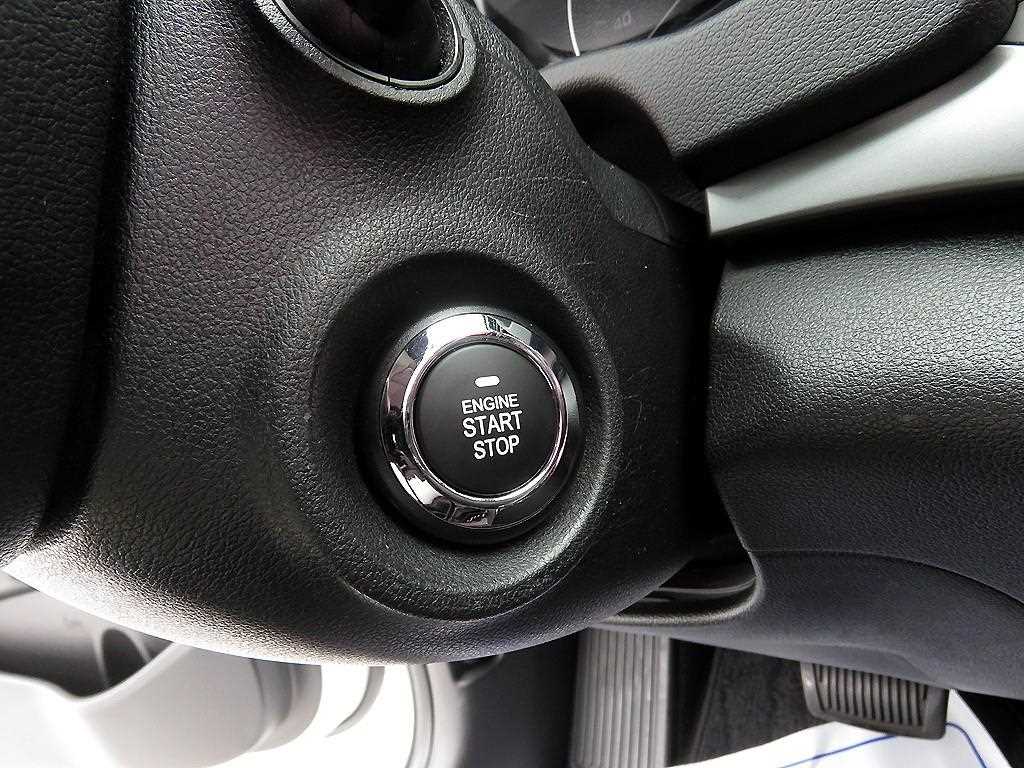 HYUNDAI Avante 2016 Blanco - Importación desde Corea - HF Imports Iquique - Foto 16