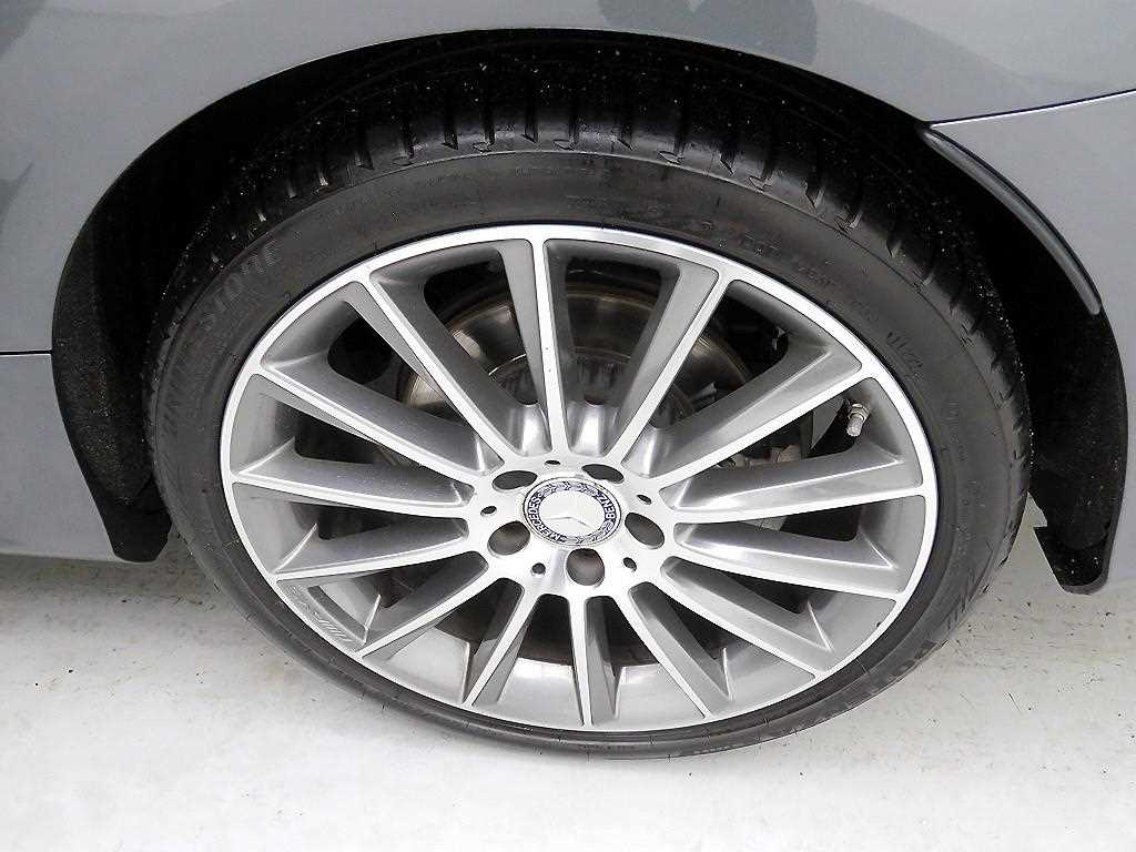 Mercedes Benz C Class 2016 Gris - Importación desde Corea - HF Imports Iquique - Foto 19