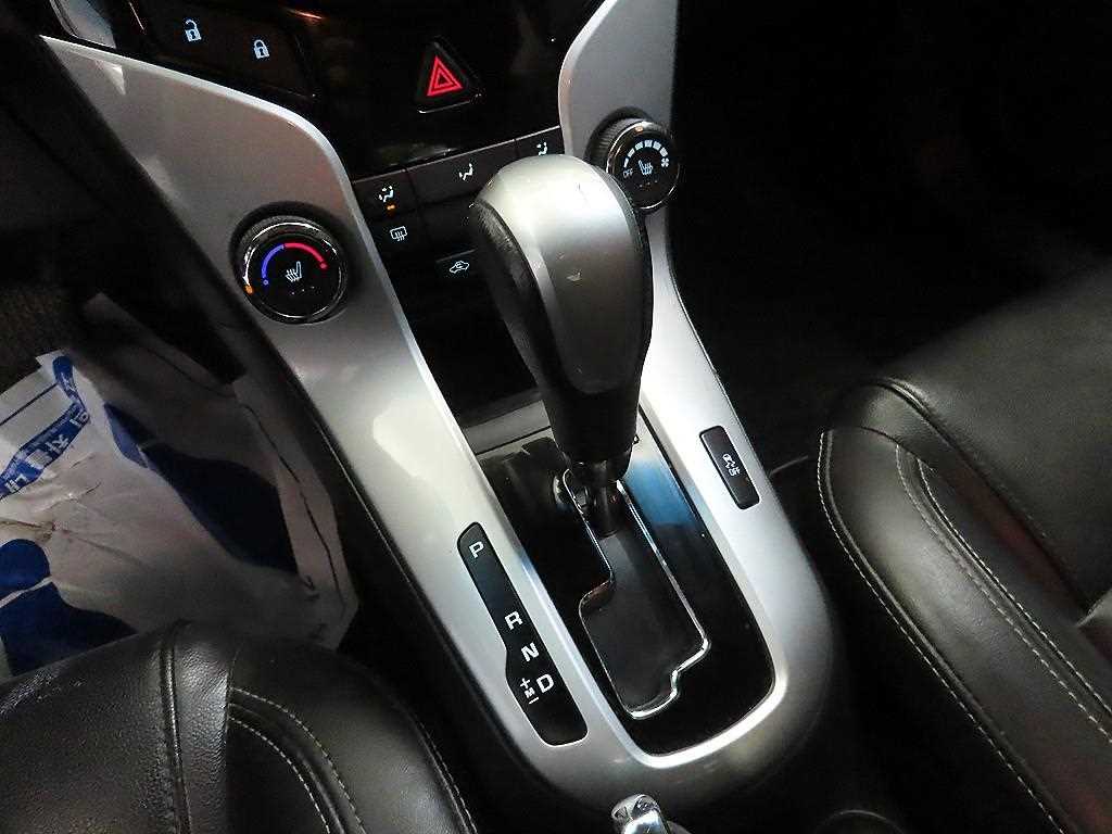 Chevrolet Cruise - Vista 12