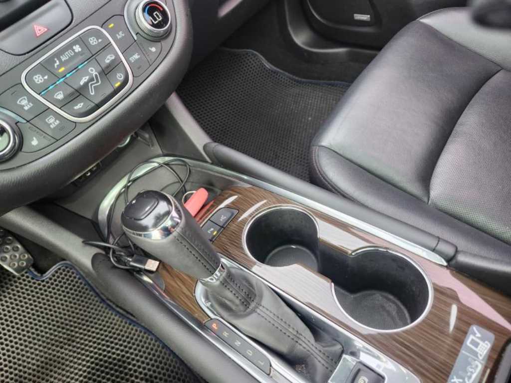 Chevrolet Malibu 2017 Negro - Importación desde Corea - HF Imports Iquique - Foto 13