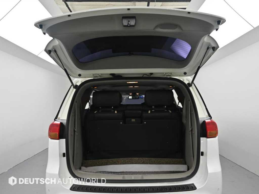 KIA Carnival 2017 Blanco - Importación desde Corea - HF Imports Iquique - Foto 20