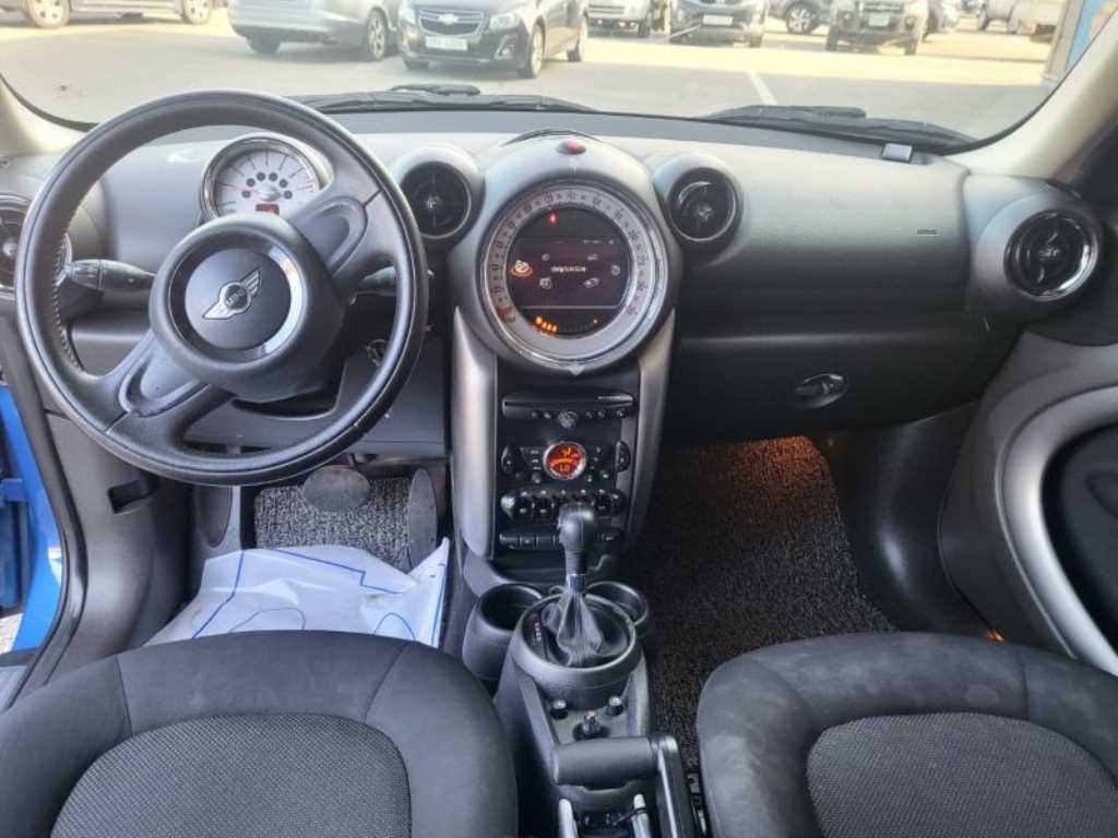 Mini Countryman - Vista 7