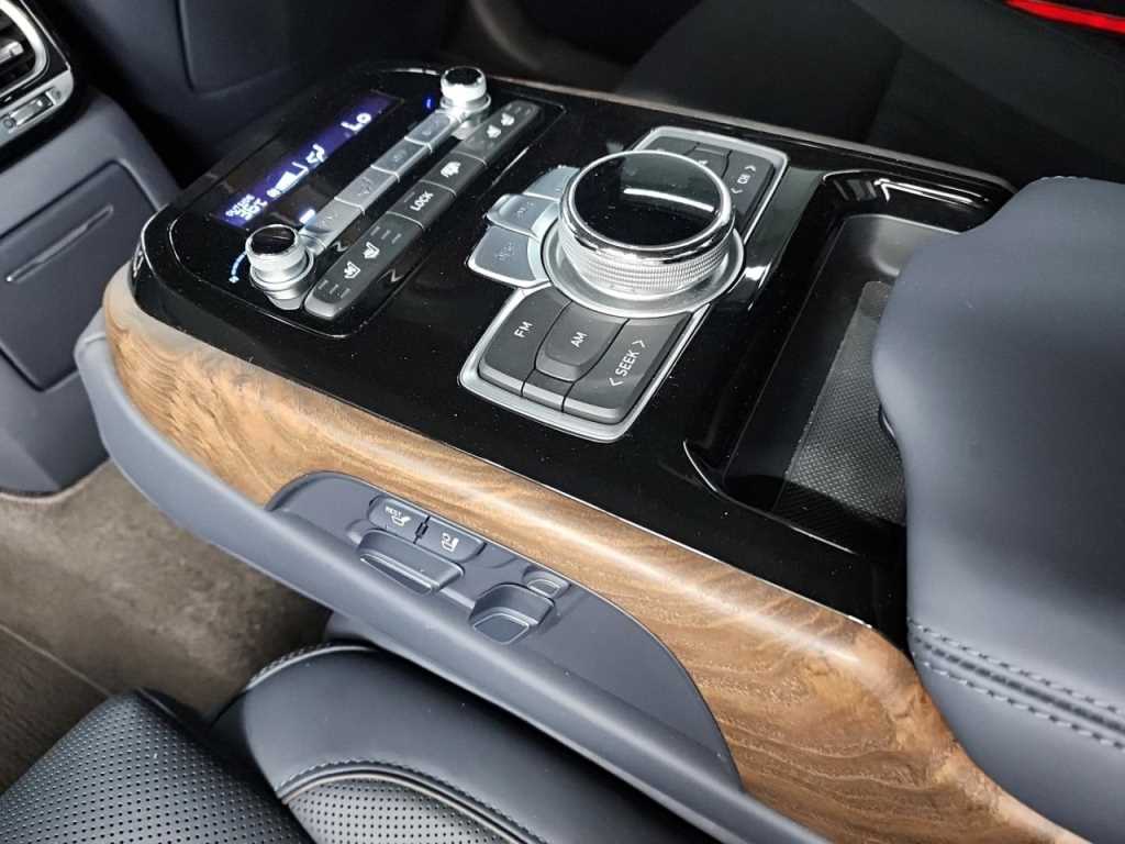 Genesis G90 2019 Negro - Importación desde Corea - HF Imports Iquique - Foto 20