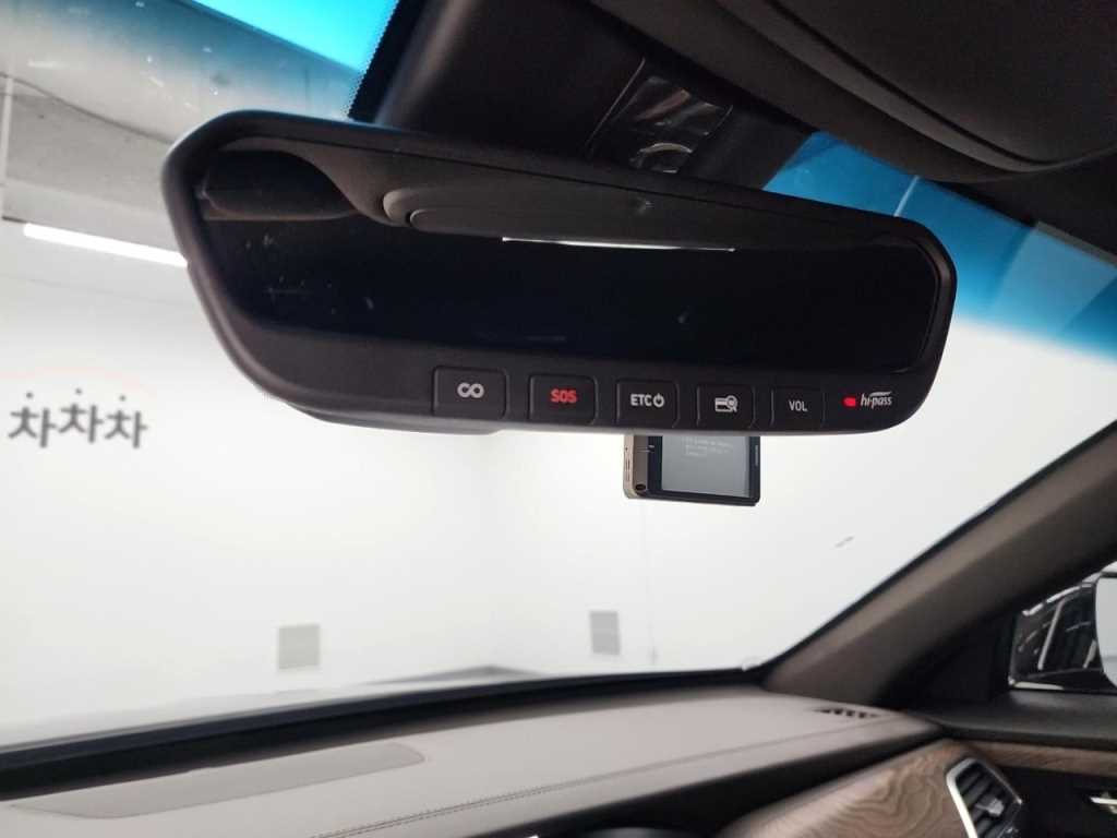 Genesis G90 2019 Negro - Importación desde Corea - HF Imports Iquique - Foto 16