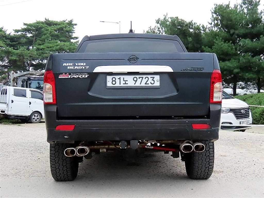 Ssangyong Korando - Vista 4