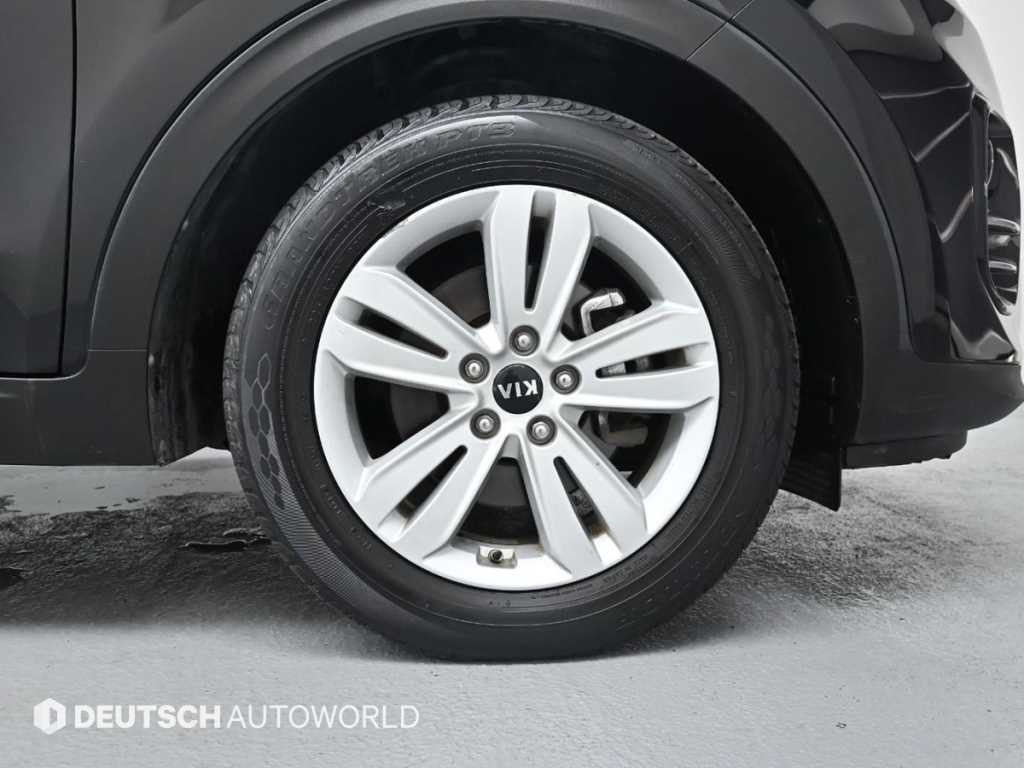 KIA Sportage - Vista 5