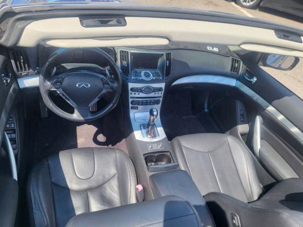 Infiniti G - Vista 8