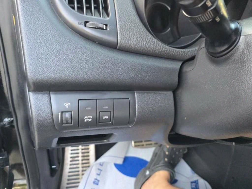 KIA Forte 2010 Negro - Importación desde Corea - HF Imports Iquique - Foto 14