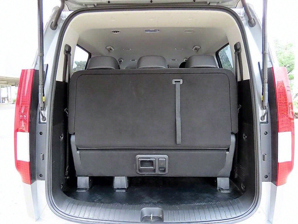 HYUNDAI Staria 2022 Gris - Importación desde Corea - HF Imports Iquique - Foto 17