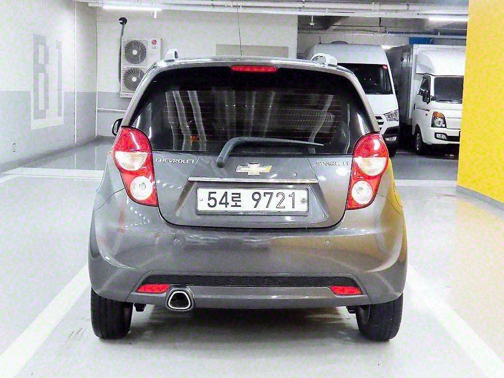 Chevrolet Spark - Vista 4