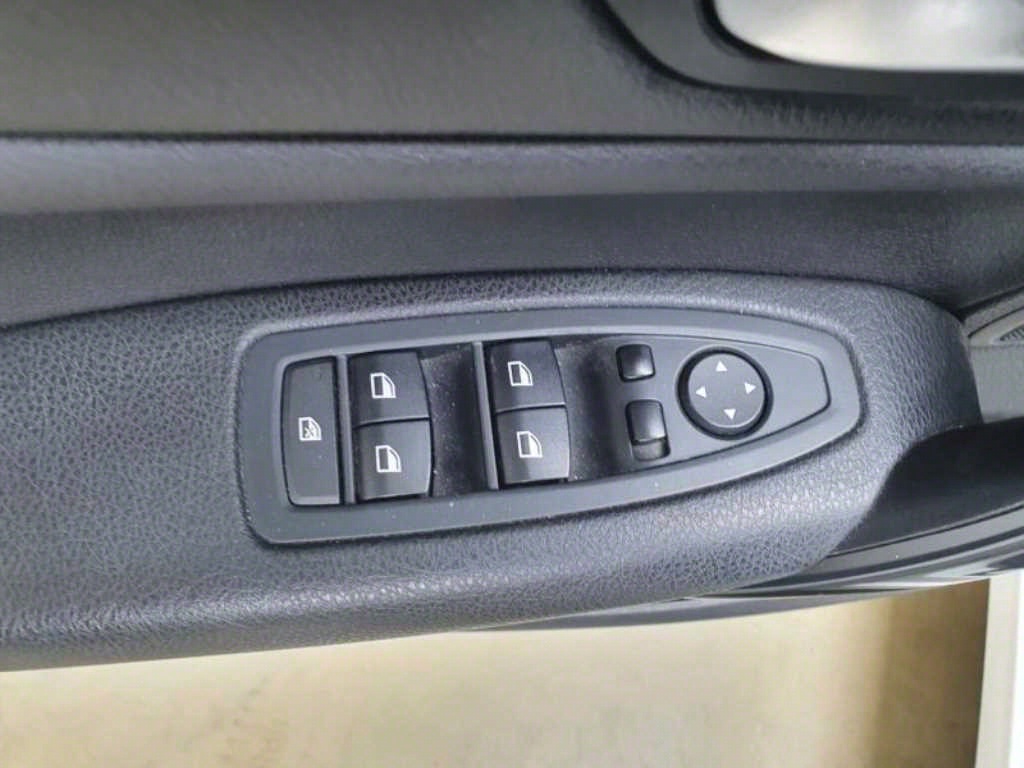 BMW 1 series 2014 Blanco - Importación desde Corea - HF Imports Iquique - Foto 13