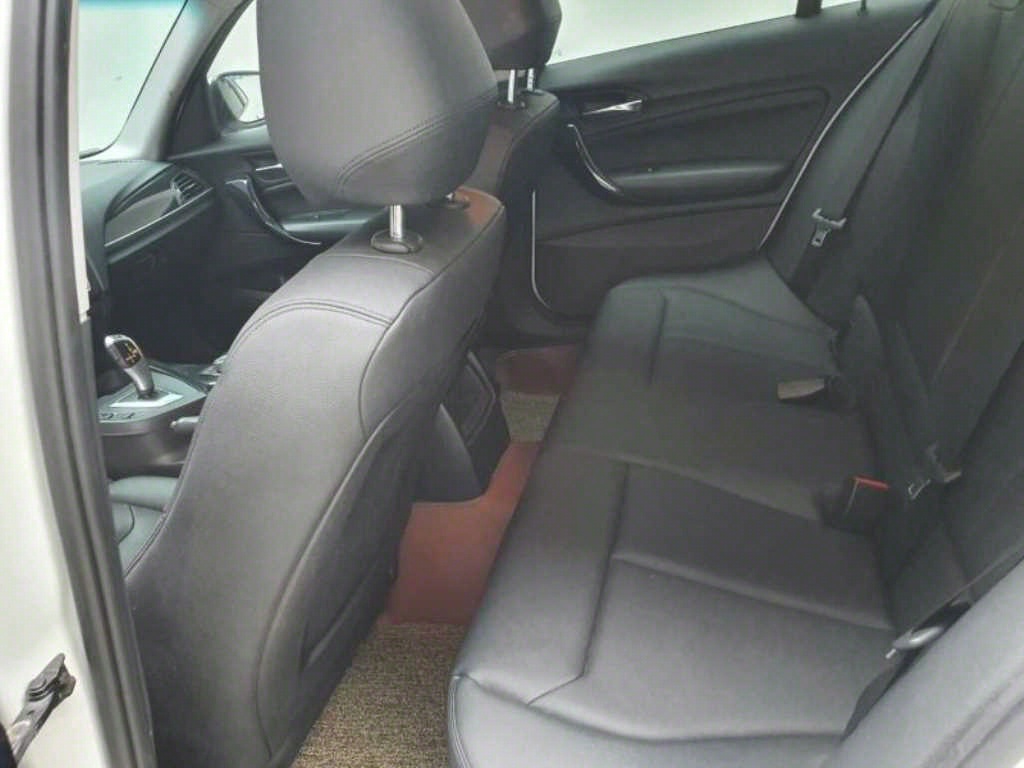 BMW 1 series - Vista 9