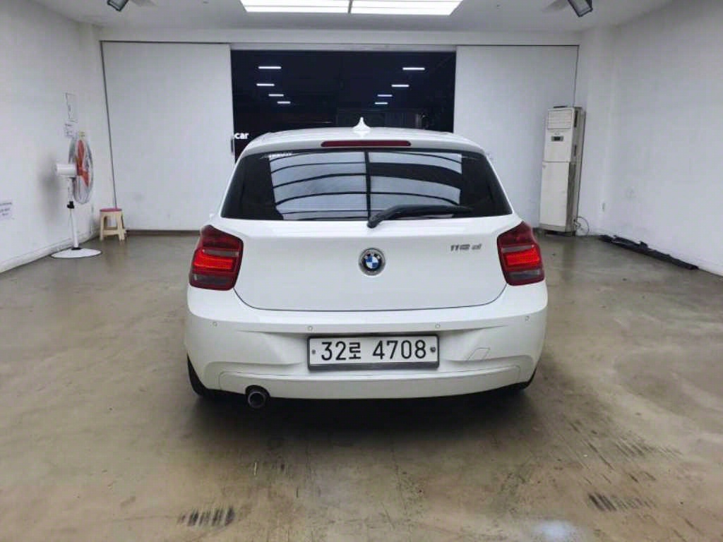 BMW 1 series - Vista 4