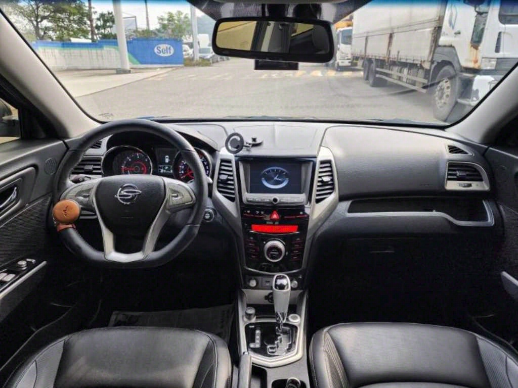 Ssangyong Tivoli 2016 Azul - Importación desde Corea - HF Imports Iquique - Foto 15