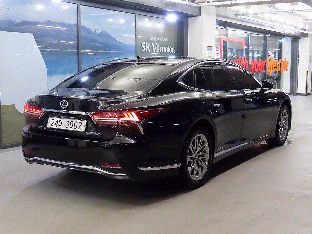 Lexus LS - Vista 4