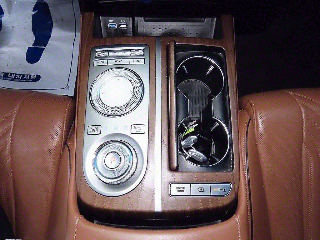 Genesis G80 - Vista 11