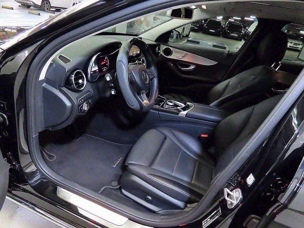 Mercedes Benz C Class - Vista 6