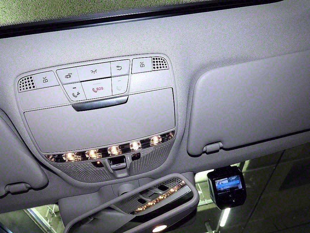 Mercedes Benz C Class 2018 Negro - Importación desde Corea - HF Imports Iquique - Foto 15