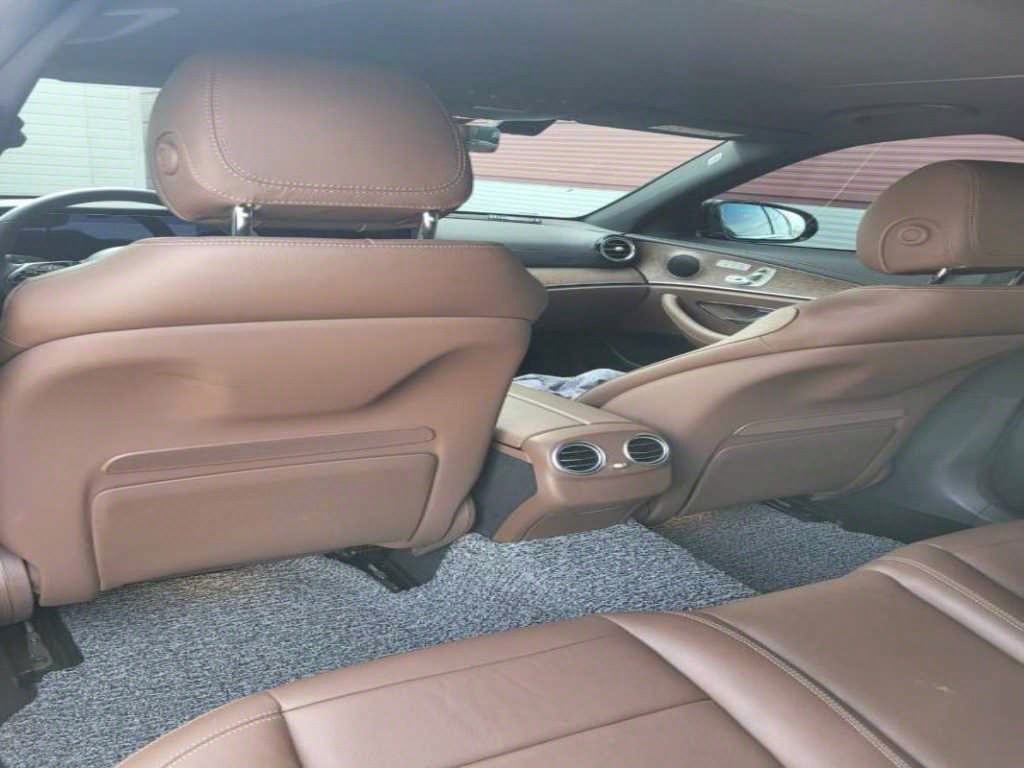 Mercedes Benz E class 2023 Negro - Importación desde Corea - HF Imports Iquique - Foto 17