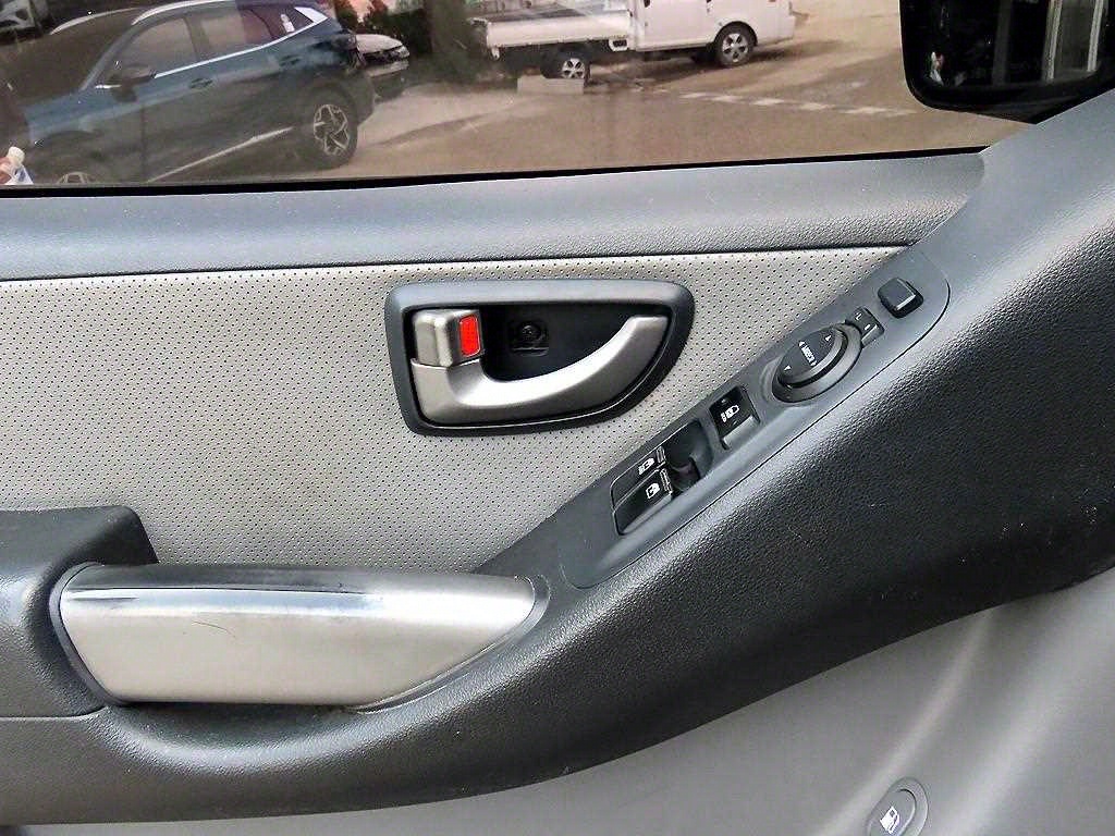 HYUNDAI Starex - Vista 10