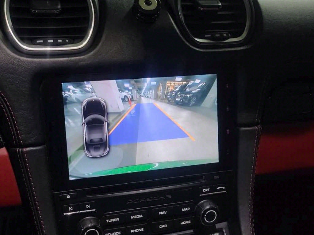 Porsche 718 - Vista 10