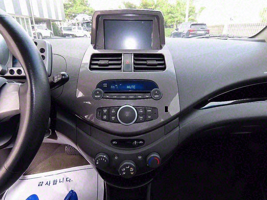 Chevrolet Spark - Vista 12