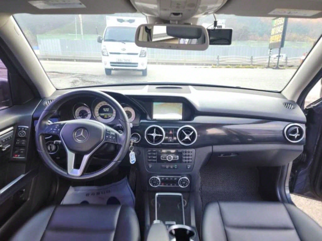 Mercedes Benz GLK Class - Vista 9