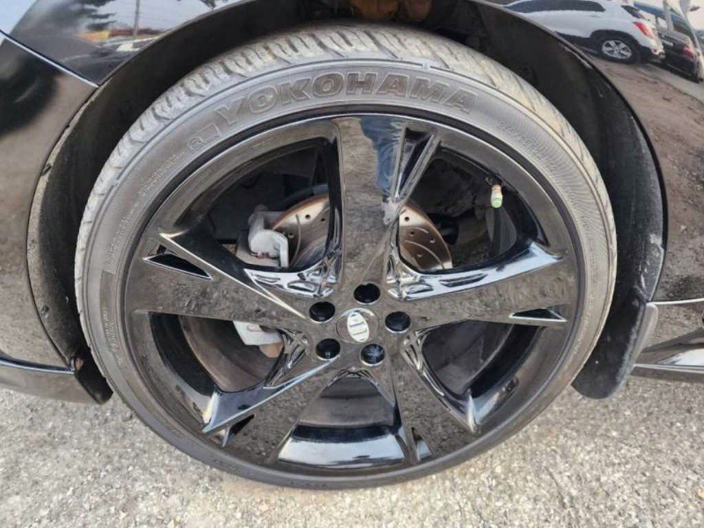 KIA Carnival - Vista 10