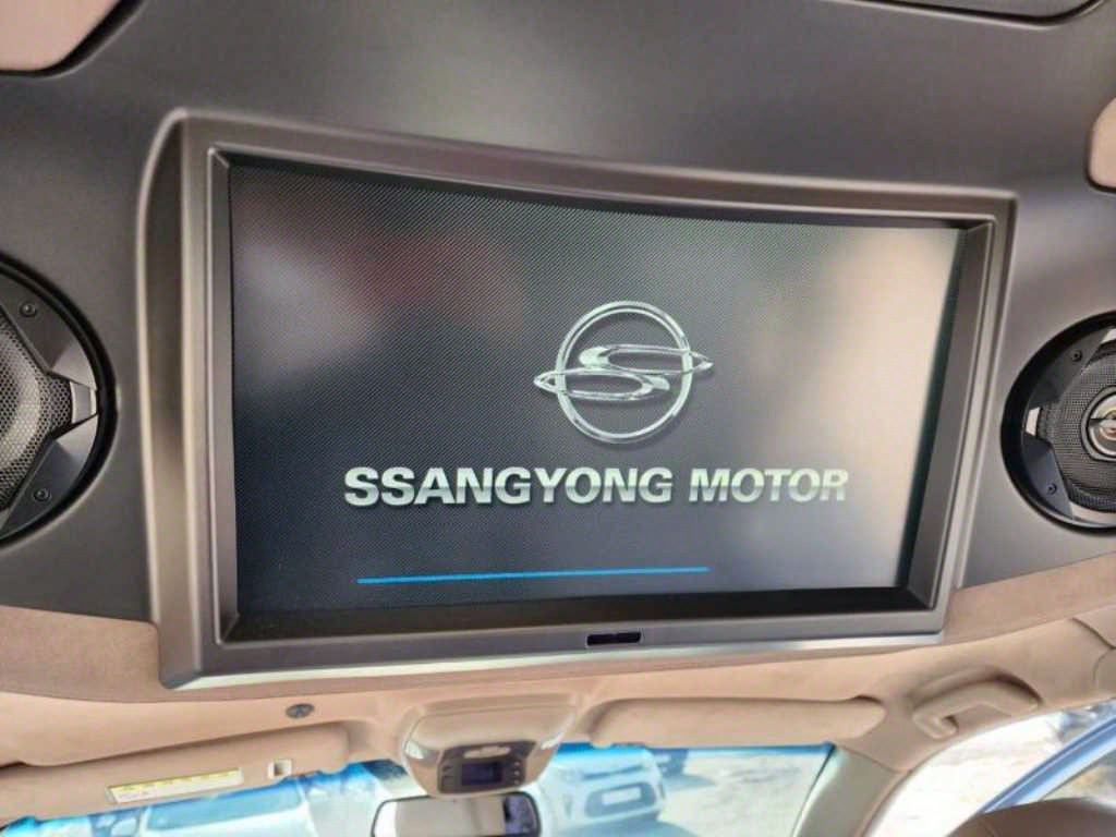 Ssangyong Korando 2016 Plateado - Importación desde Corea - HF Imports Iquique - Foto 13