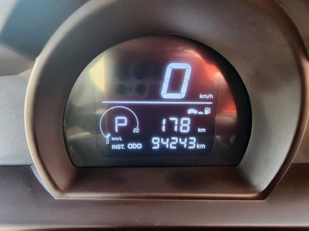 Ssangyong Korando - Vista 11