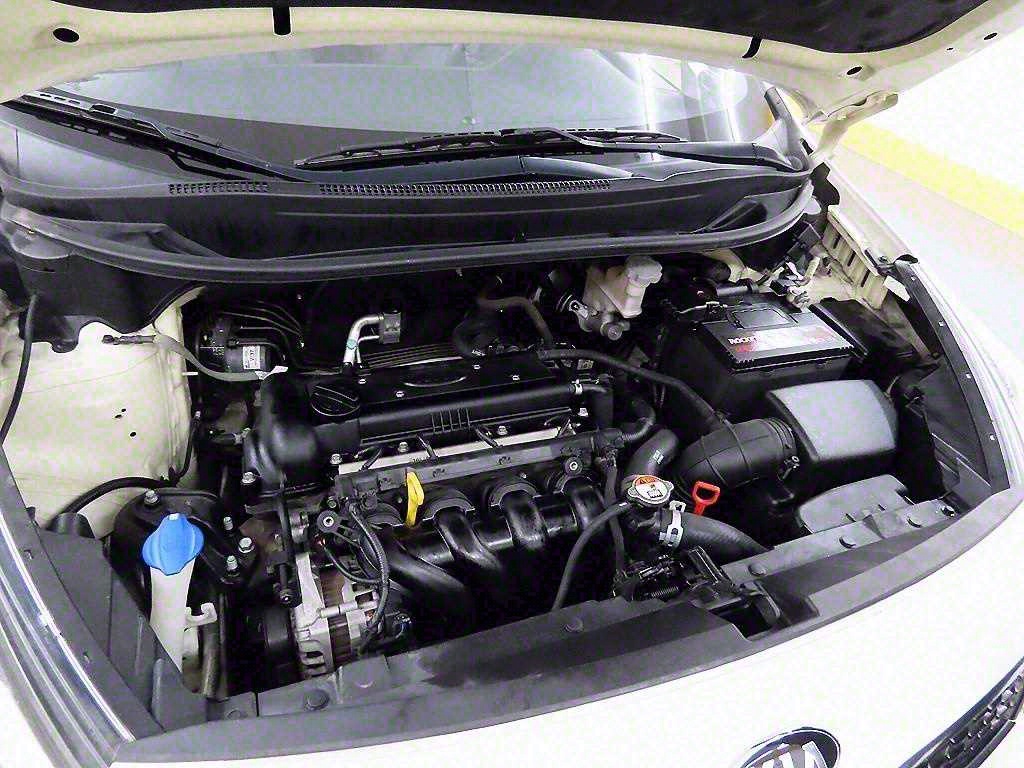 KIA Pride 2015 Blanco - Importación desde Corea - HF Imports Iquique - Foto 18