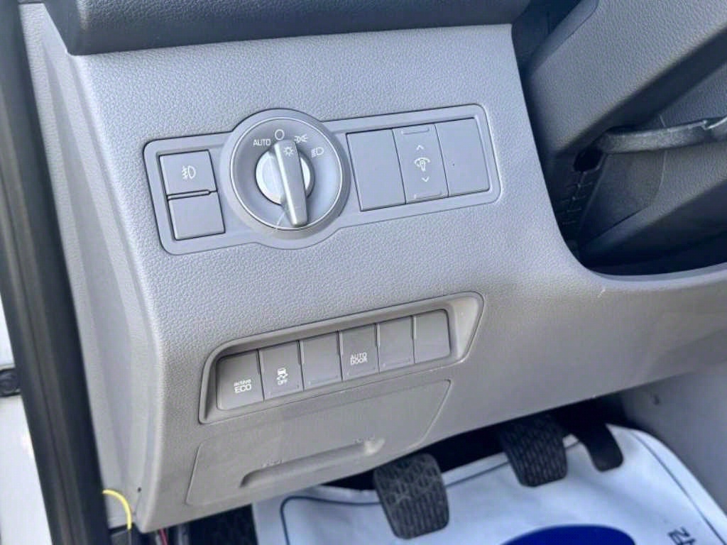 HYUNDAI Solati - Vista 7