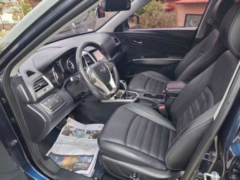 Ssangyong Tivoli 2015 Azul - Importación desde Corea - HF Imports Iquique - Foto 15
