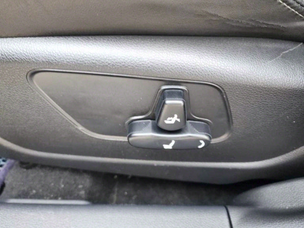 Ssangyong Tivoli 2015 Azul - Importación desde Corea - HF Imports Iquique - Foto 14