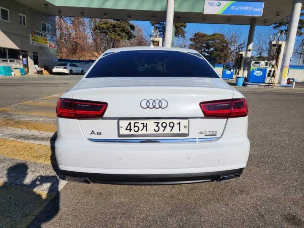 Audi A6 - Vista 5