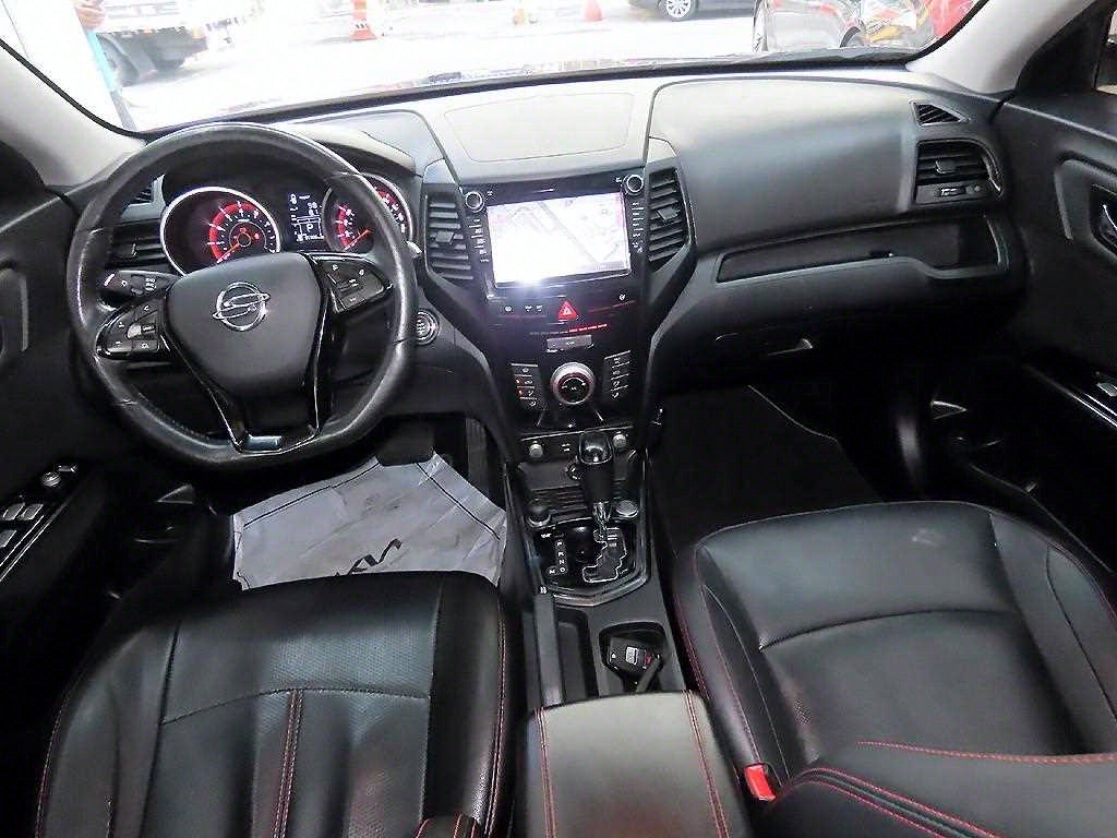 Ssangyong Tivoli - Vista 7