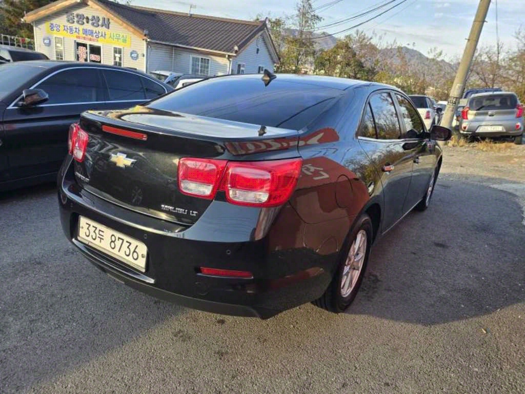 Chevrolet Malibu - Vista 4