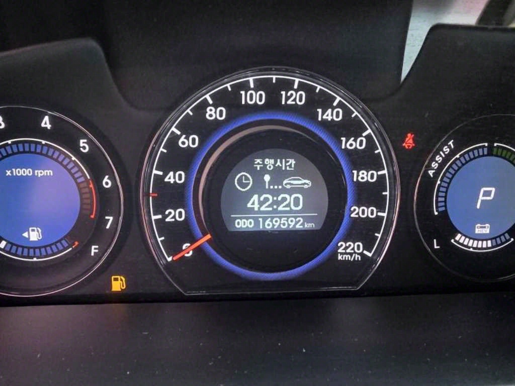 HYUNDAI Avante 2012 Gris - Importación desde Corea - HF Imports Iquique - Foto 14