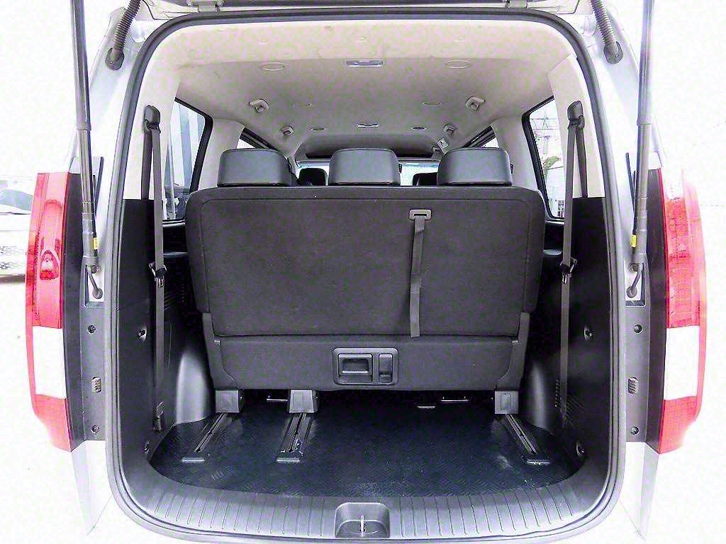 HYUNDAI Staria 2022 Gris - Importación desde Corea - HF Imports Iquique - Foto 17